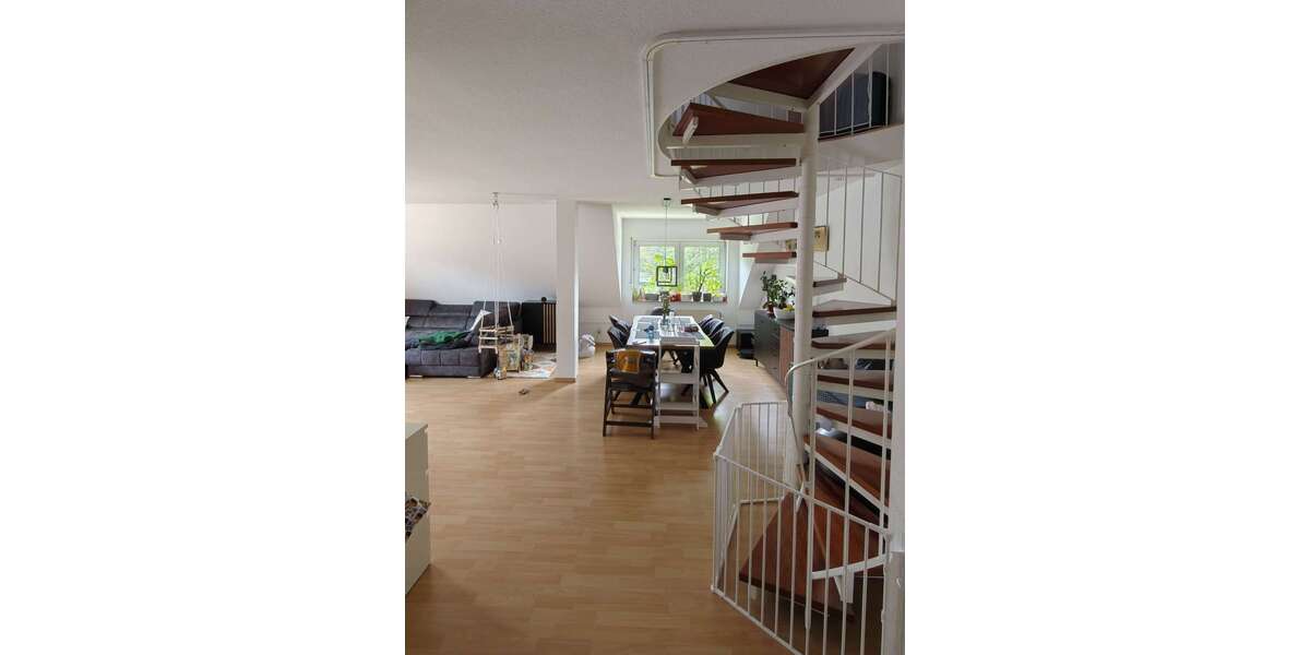 Etagenwohnung Fürth Atzenhof - 3 Zimmer, 100 m&sup2;, 292.000&euro; | Angebot:26274802