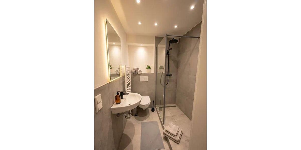 Etagenwohnung Nürnberg Sankt Leonhard - 1 Zimmer, 10 m&sup2;, 480&euro; | Angebot:26491413