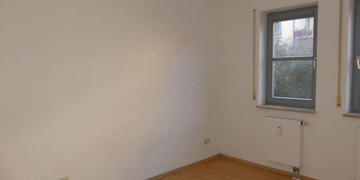 Etagenwohnung Heilsbronn - 2 Zimmer, 50 m&sup2;, 139.000&euro; | Angebot:25695638