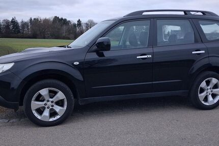 Subaru Forester 134.000 km 8.100 &euro; Nürnberg 90451