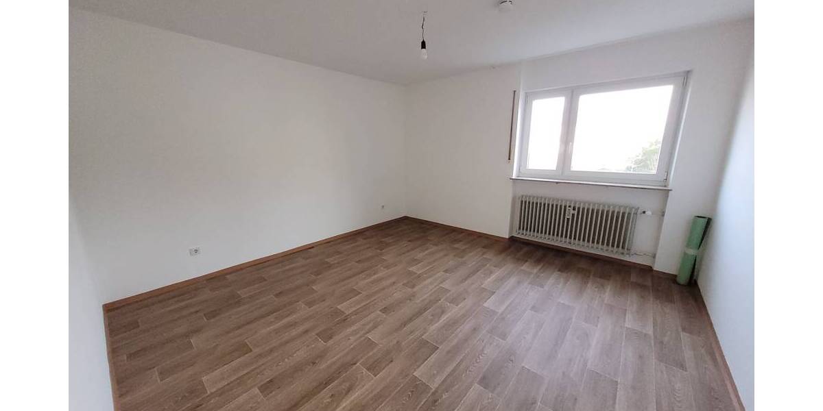 Etagenwohnung Schwabach Forsthof - 3 Zimmer, 70 m&sup2;, 600&euro; | Angebot:26017072