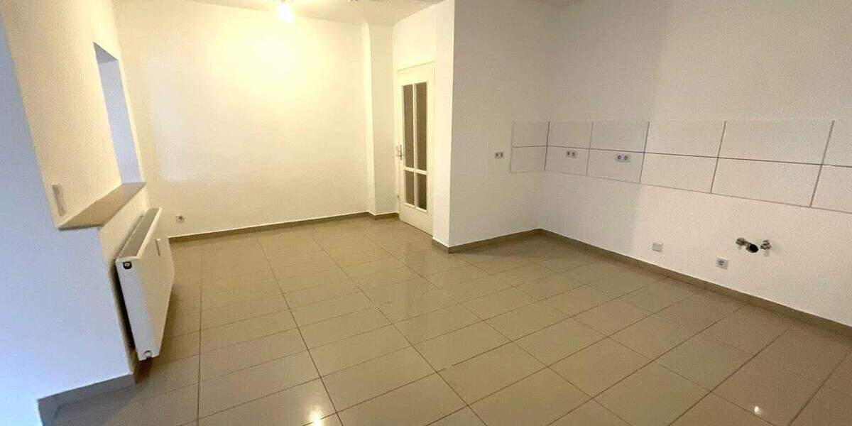 Etagenwohnung Nürnberg Tafelhof - 3 Zimmer, 115 m&sup2;, 1.120&euro; | Angebot:25750279