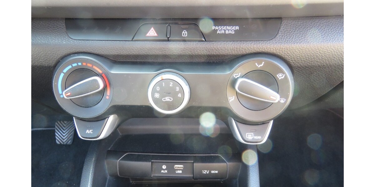 Kia Rio 86.100 km 8.000 &euro; Abenberg 91183