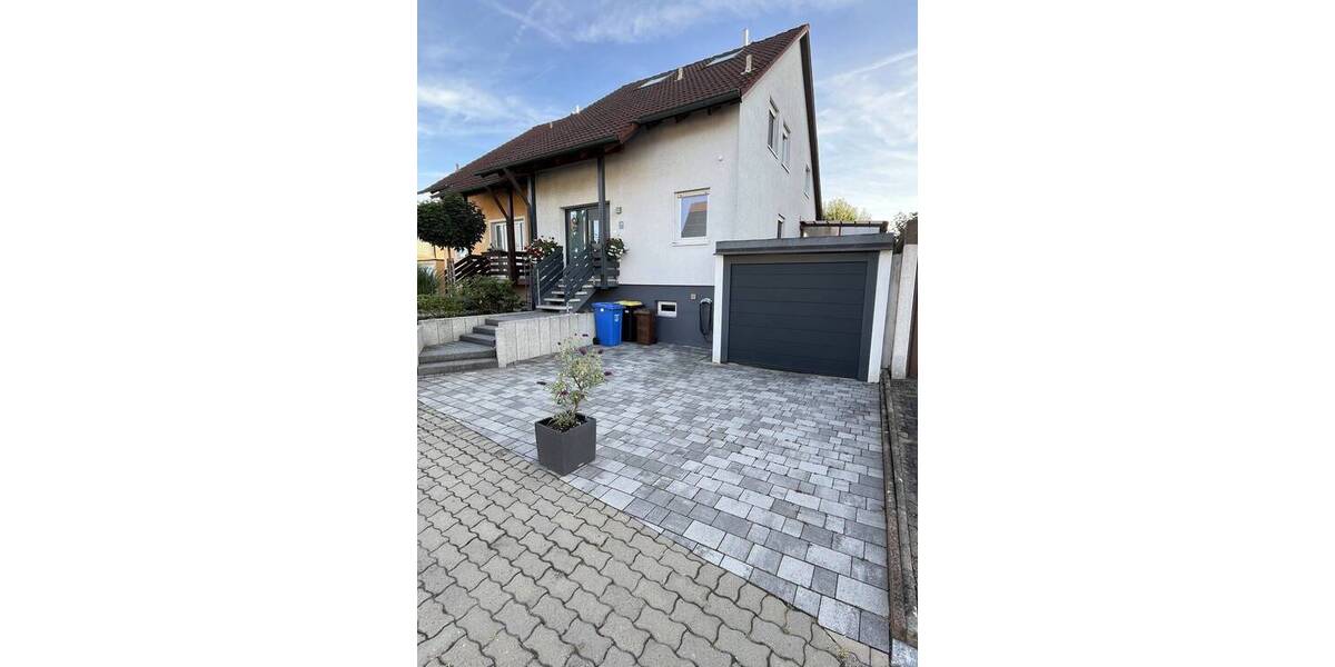 Doppelhaushälfte Neustadt an der Aisch Neustadt - 4 Zimmer, 144 m&sup2;, 549.000&euro; | Angebot:25998161