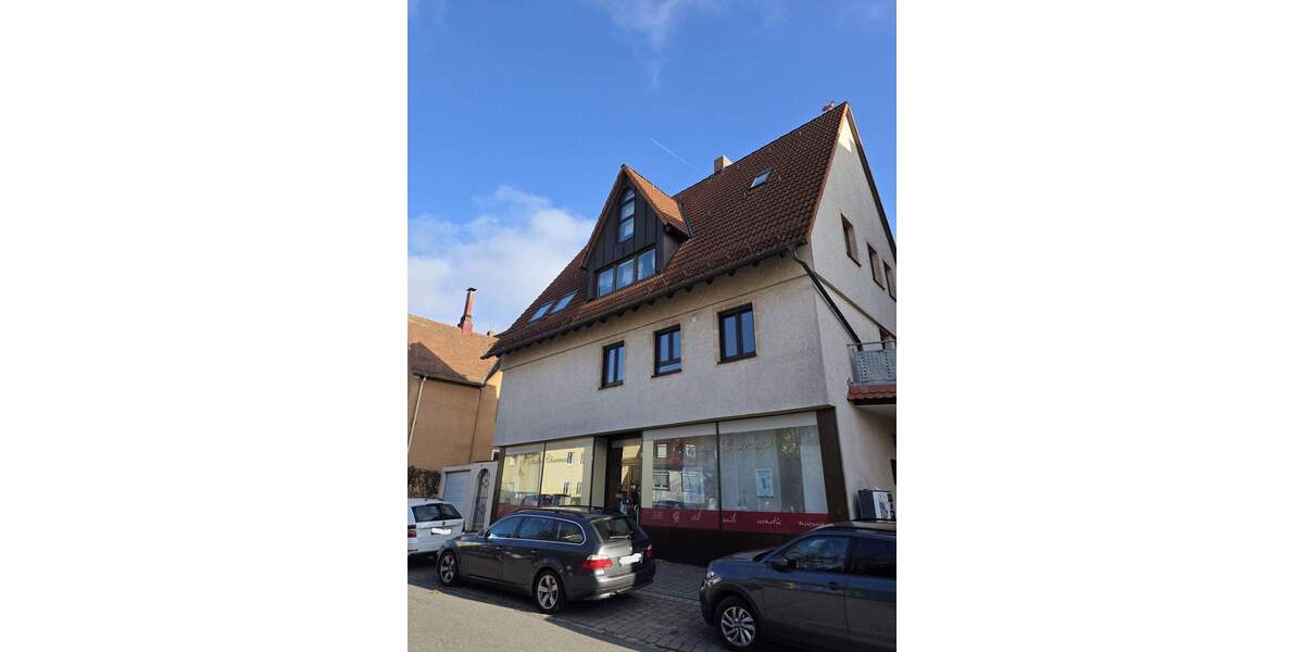 Etagenwohnung Feucht - 3 Zimmer, 100 m&sup2;, 349.000&euro; | Angebot:25984634