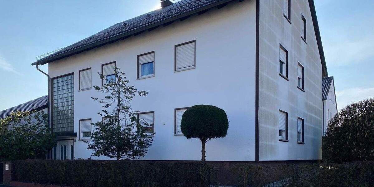 Mehrfamilienhaus, Wohnhaus Langenzenn - 8 Zimmer, 194 m&sup2;, 679.000&euro; | Angebot:25797925