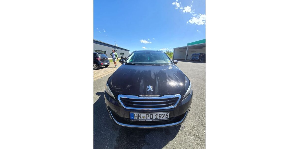Peugeot 308 136.818 km 8.500 &euro; Langenzenn 90579
