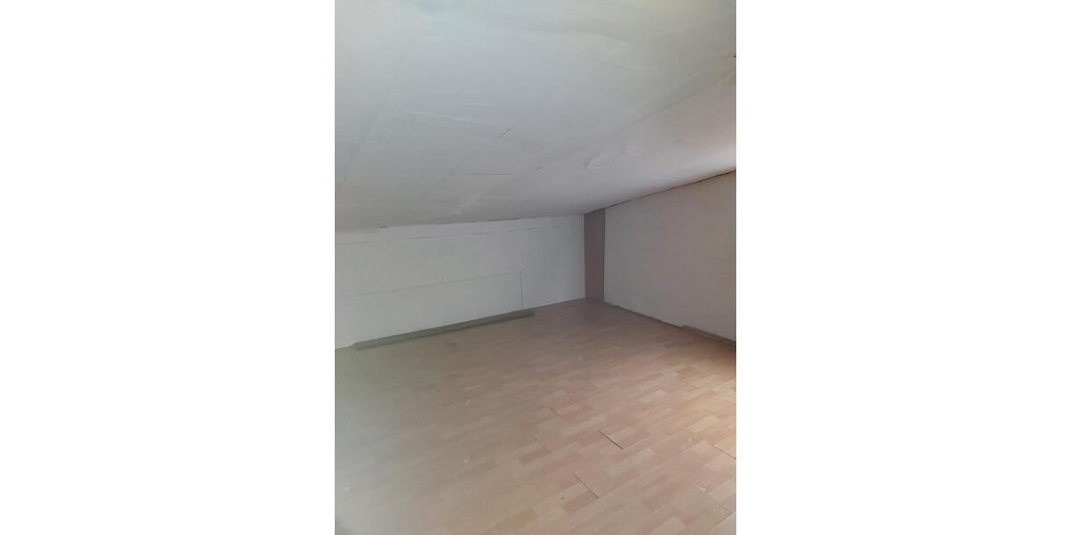 Etagenwohnung Forchheim - 2.5 Zimmer, 100 m&sup2;, 950&euro; | Angebot:25131877