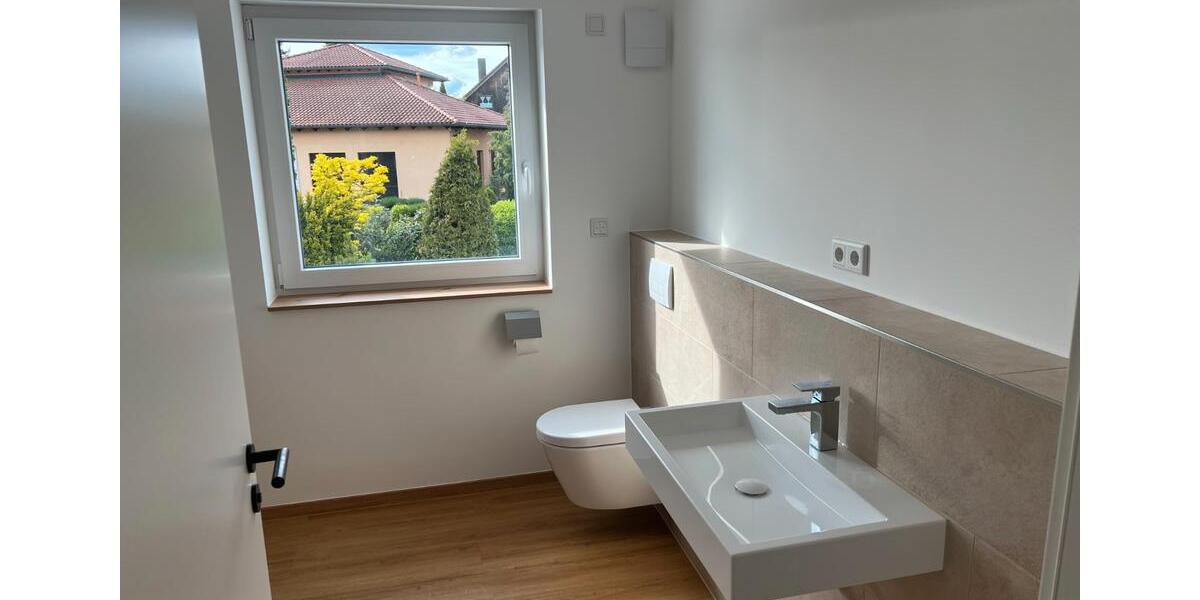 Maisonettenwohnung Adelsdorf - 3 Zimmer, 94 m&sup2;, 1.300&euro; | Angebot:26660349