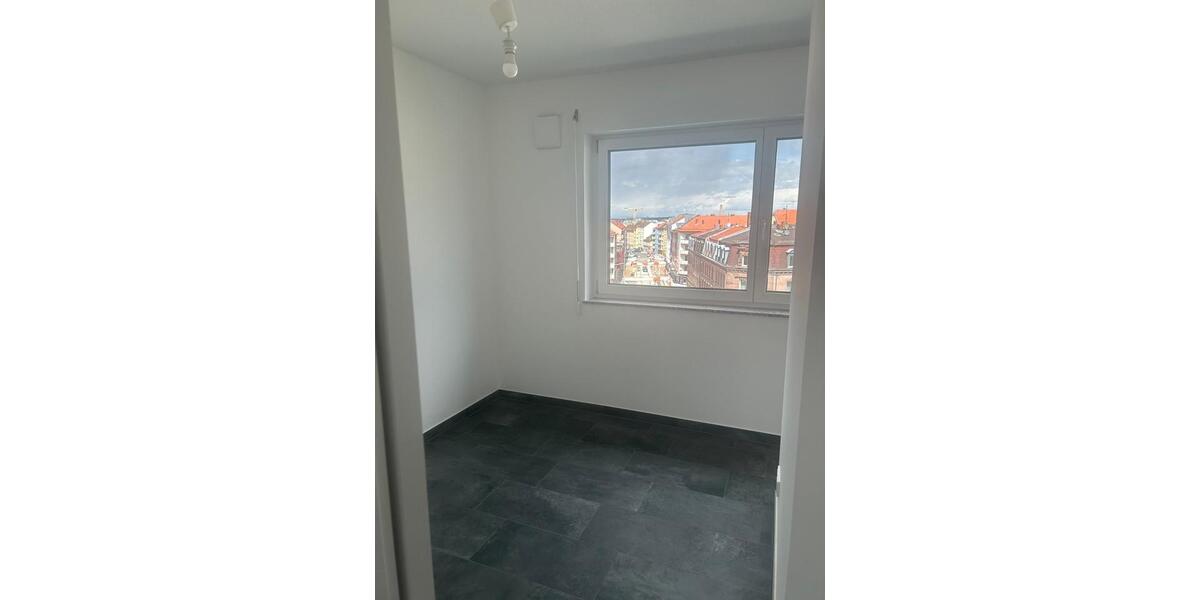 Etagenwohnung Nürnberg - 2 Zimmer, 65 m&sup2;, 1.300&euro; | Angebot:25937755