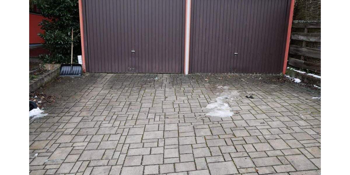 Einfamilienhaus Großhabersdorf - 8 Zimmer, 265 m&sup2;, 479.000&euro; | Angebot:25862890