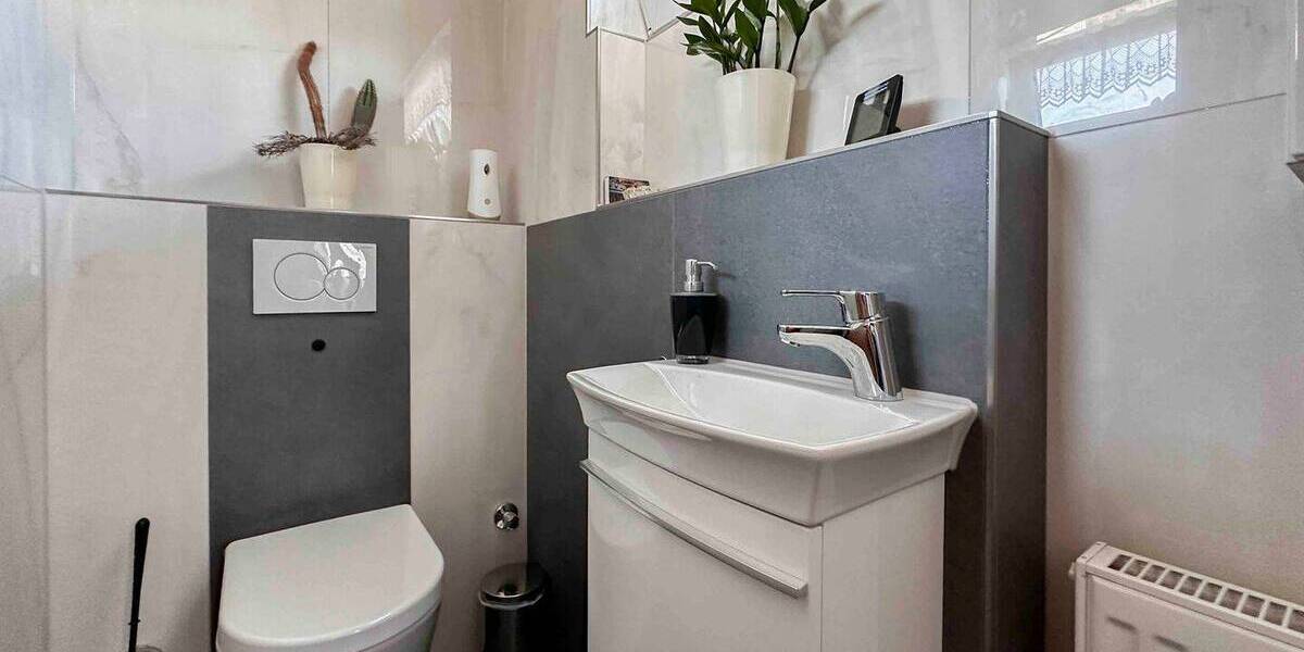 Doppelhaushälfte Nürnberg Schweinau - 8 Zimmer, 179 m&sup2;, 589.000&euro; | Angebot:26028374