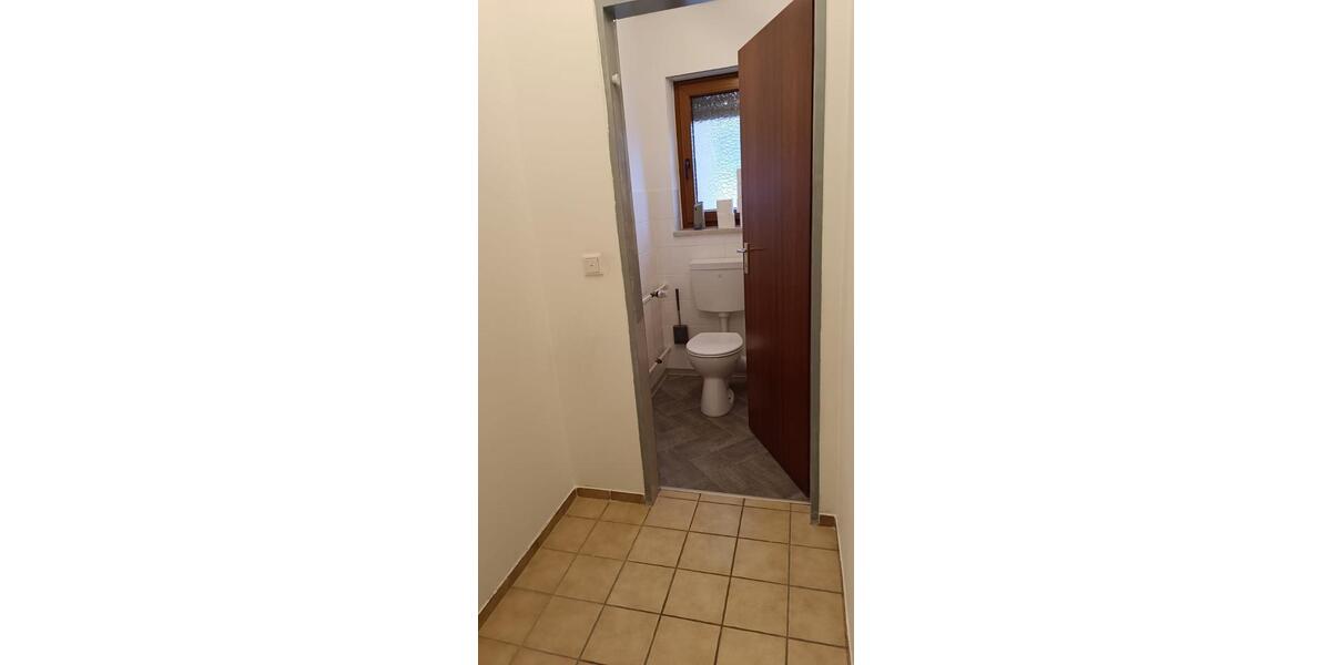 Etagenwohnung Eckental - 4 Zimmer, 105 m&sup2;, 1.090&euro; | Angebot:25724329