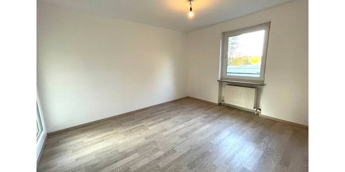 Etagenwohnung Nürnberg Langwasser - 4 Zimmer, 95 m&sup2;, 345.000&euro; | Angebot:26643639