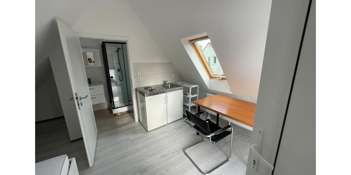 Dachgeschoßwohnung Buckenhof - 1 Zimmer, 20 m&sup2;, 620&euro; | Angebot:26614881