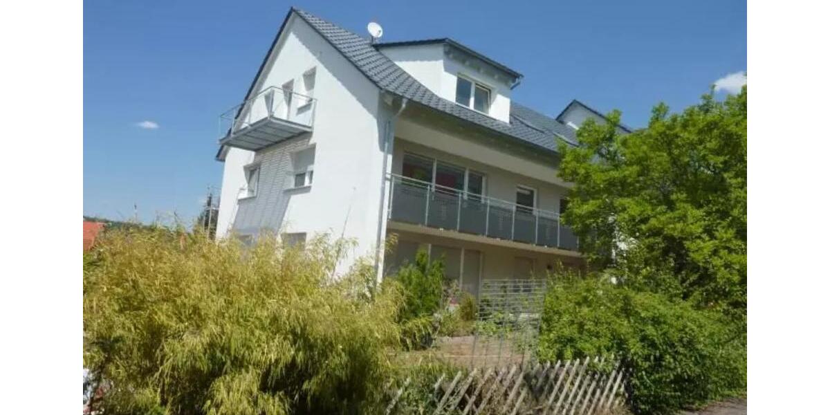 Etagenwohnung Heroldsbach - 5 Zimmer, 135 m&sup2;, 1.500&euro; | Angebot:25350071