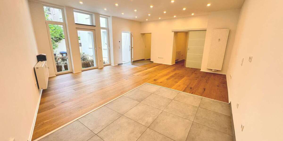 Etagenwohnung Nürnberg Rennweg - 2.5 Zimmer, 84 m&sup2;, 329.000&euro; | Angebot:25721470