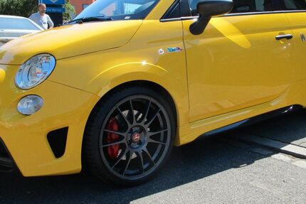 Abarth 695 3.390 km 55.890 &euro; Nürnberg 90482