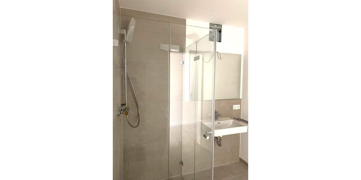 Etagenwohnung Nürnberg Schweinau - 3 Zimmer, 70 m&sup2;, 1.452&euro; | Angebot:25683952