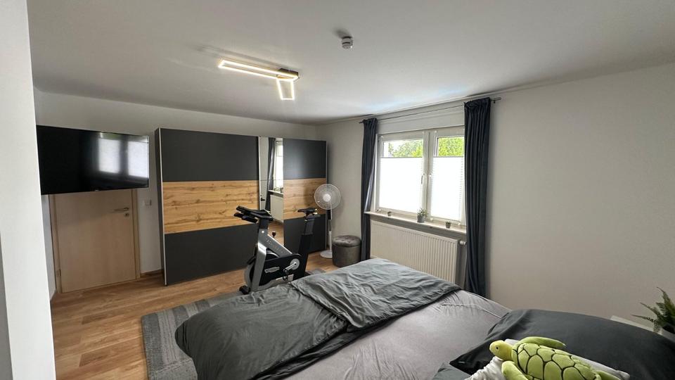 Dachgeschoßwohnung Schwabach - 3 Zimmer, 80 m&sup2;, 1.020&euro; | Angebot:25925057