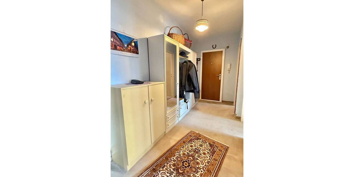 Etagenwohnung Fürth Nordstadt - 3 Zimmer, 74 m&sup2;, 210.000&euro; | Angebot:26841033