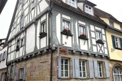 Haus Forchheim - 10 Zimmer, 220 m&sup2;, 695.000&euro; | Angebot:24085615