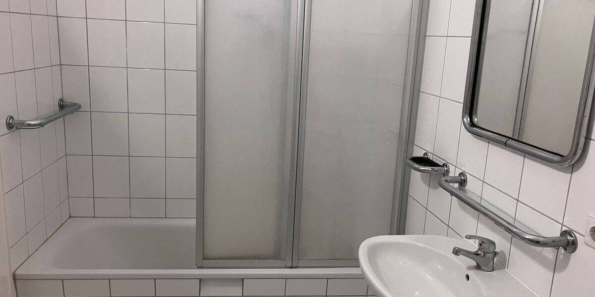 Etagenwohnung Nürnberg Gostenhof - 2 Zimmer, 87 m&sup2;, 880&euro; | Angebot:25667048