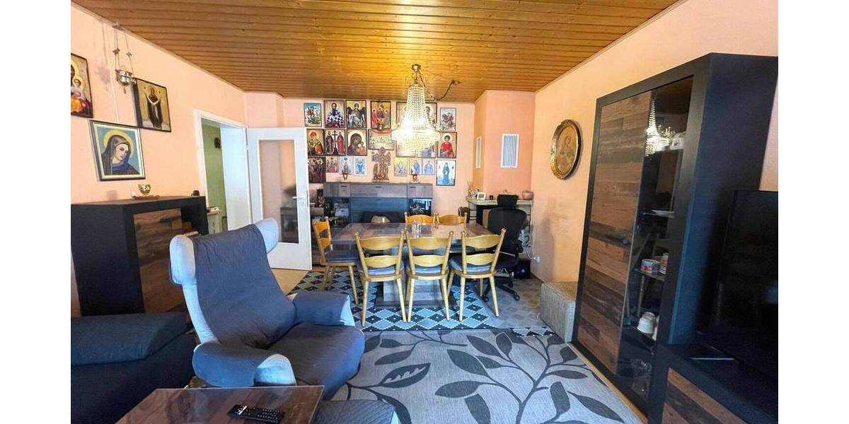 Etagenwohnung Nürnberg Schoppershof - 4 Zimmer, 95 m&sup2;, 250.000&euro; | Angebot:25996007