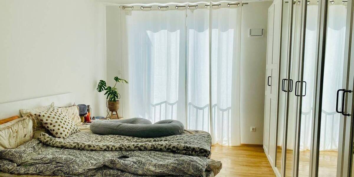 Etagenwohnung Fürth Stadeln - 4 Zimmer, 130 m&sup2;, 1.850&euro; | Angebot:26017246