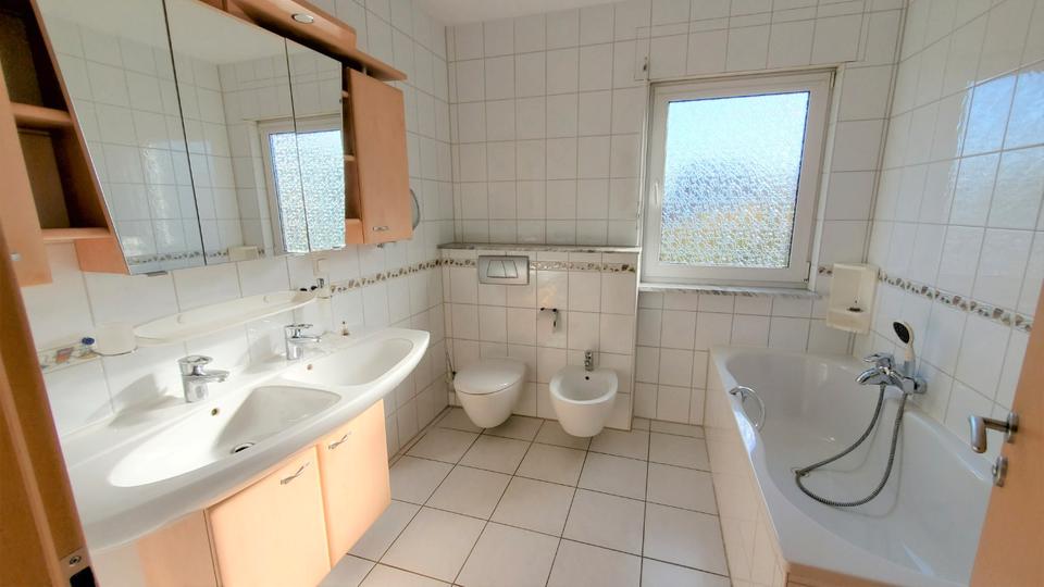 Doppelhaushälfte Fürth Südstadt - 6 Zimmer, 150 m&sup2;, 595.000&euro; | Angebot:26323054