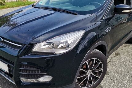 Ford Kuga 252.650 km 6.899 &euro; Fürth 90762
