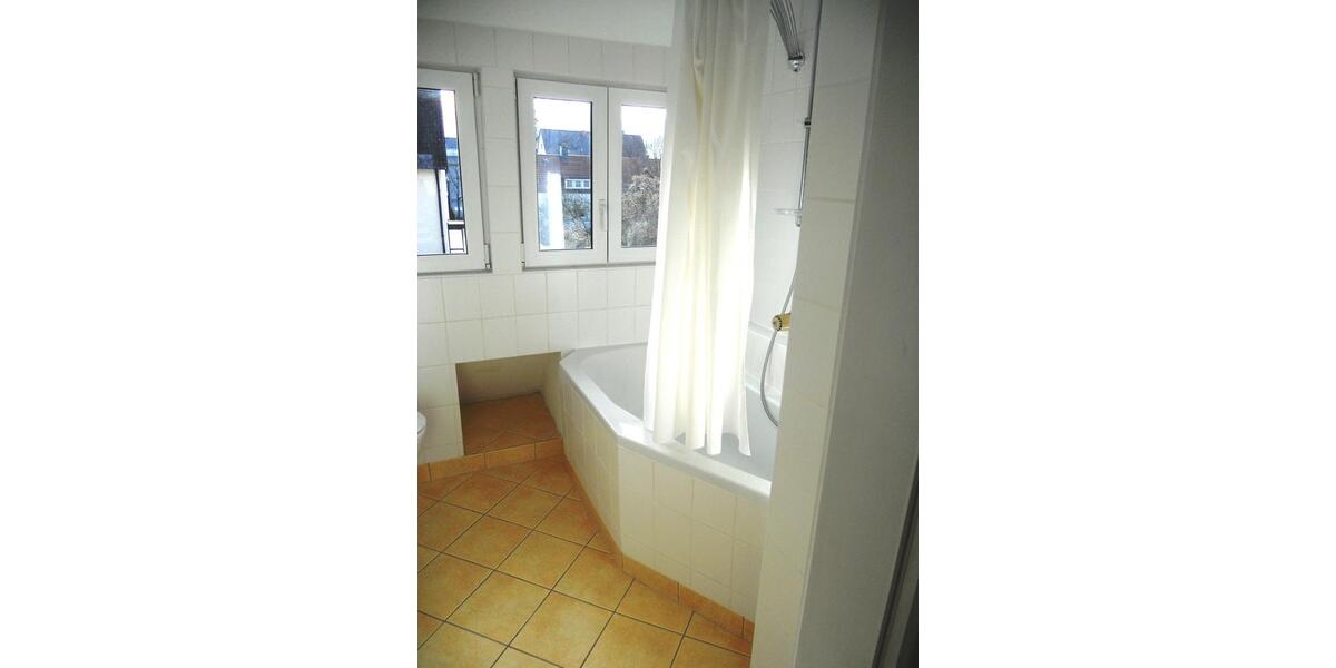 Etagenwohnung Nürnberg Erlenstegen - 2.5 Zimmer, 61 m&sup2;, 470&euro; | Angebot:25975630