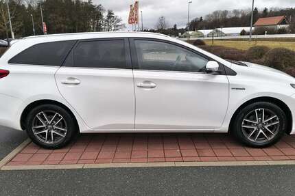 Toyota Auris 107.896 km 13.000 &euro; Nürnberg 90482