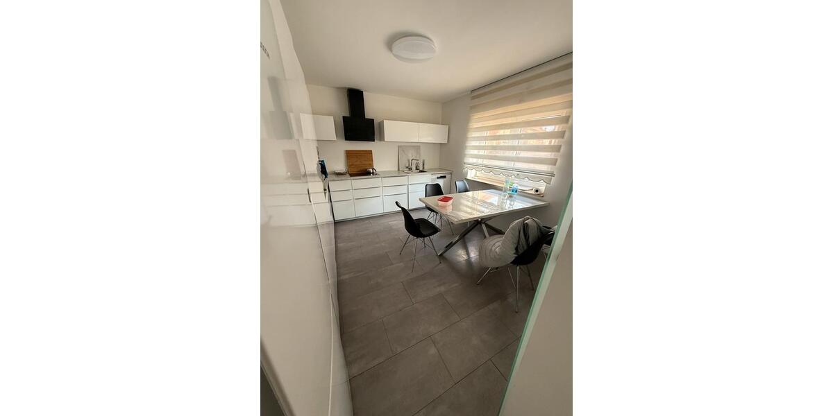 Mehrfamilienhaus, Wohnhaus Stein - 6 Zimmer, 132 m&sup2;, 585.000&euro; | Angebot:25945946