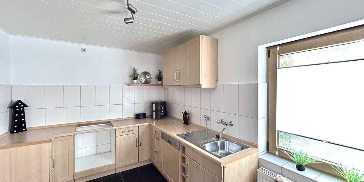 Mehrfamilienhaus, Wohnhaus Langensendelbach - 7 Zimmer, 237 m&sup2;, 664.000&euro; | Angebot:25701556