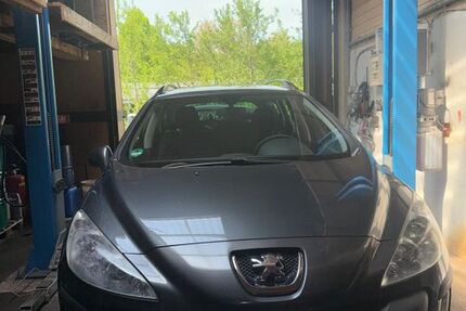 Peugeot 308 195.400 km 1.250 &euro; Stein 90547