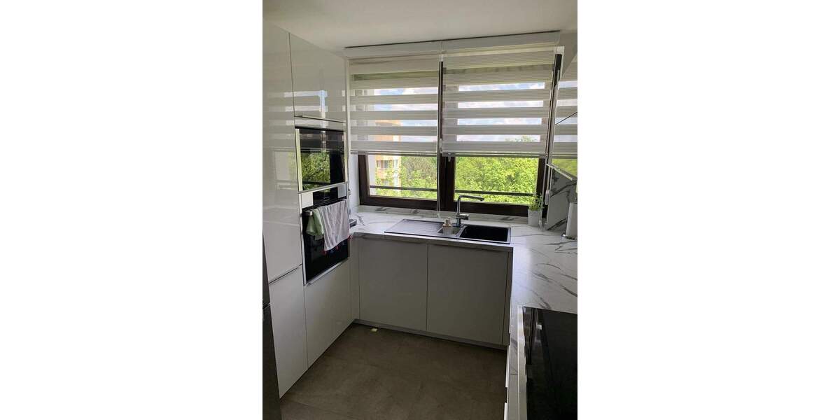 Etagenwohnung Nürnberg Schweinau - 4 Zimmer, 98 m&sup2;, 379.000&euro; | Angebot:25835771