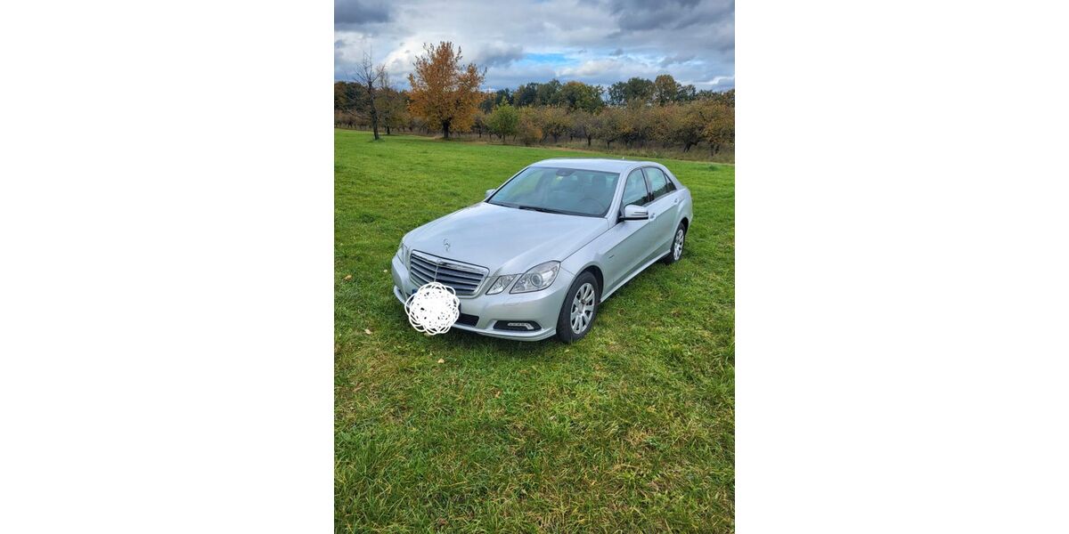 Mercedes-Benz E 200 92.949 km 11.700 &euro; Heilsbronn 91560