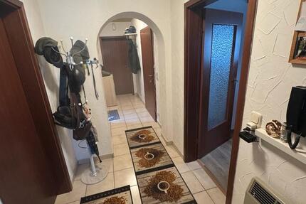 Wohnung Neunkirchen am Brand - 2 Zimmer, 76 m&sup2;, 300&euro; | Angebot:25291033