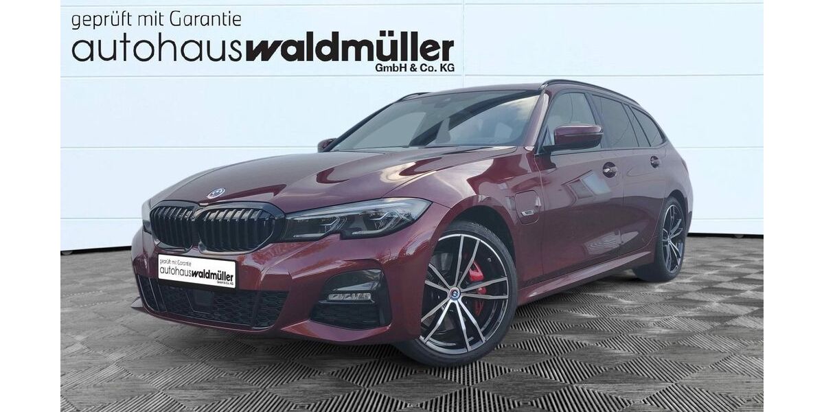 BMW 330 41.900 km 39.901 &euro; Roth 91154