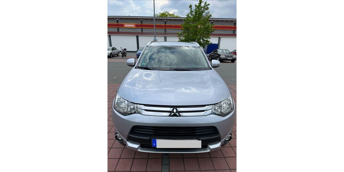 Mitsubishi Outlander 208.000 km 8.000 &euro; Nürnberg 90489