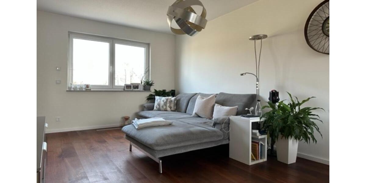 Einfamilienhaus Nürnberg Eibach - 2.5 Zimmer, 93 m&sup2;, 1.550&euro; | Angebot:25904025