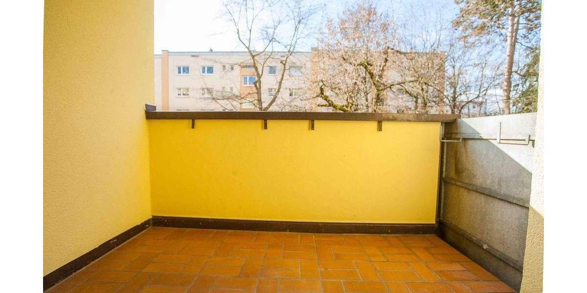 Etagenwohnung Erlangen Sieglitzhof - 2 Zimmer, 63 m&sup2;, 242.000&euro; | Angebot:25771732