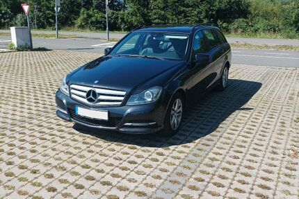 Mercedes-Benz C 220 156.000 km 10.400 &euro; Igensdorf 91338