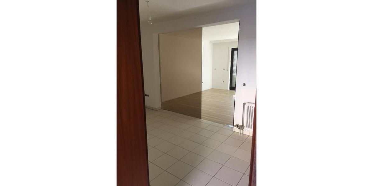Reihenhaus Nürnberg Schnepfenreuth - 6.5 Zimmer, 175 m&sup2;, 1.050.000&euro; | Angebot:25023256