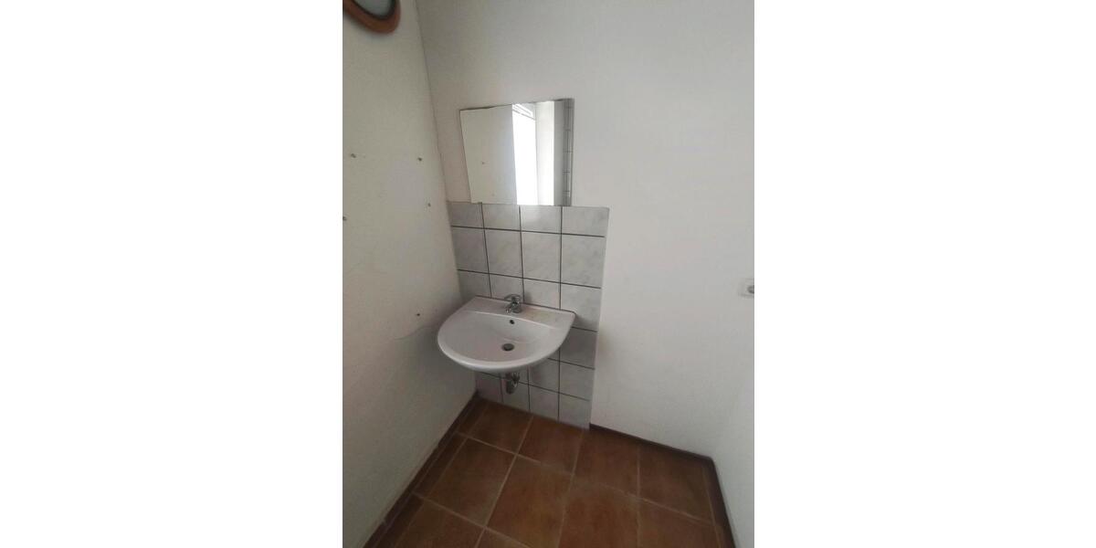 Erdgeschoßwohnung Buckenhof - 1 Zimmer, 32 m&sup2;, 590&euro; | Angebot:25396607