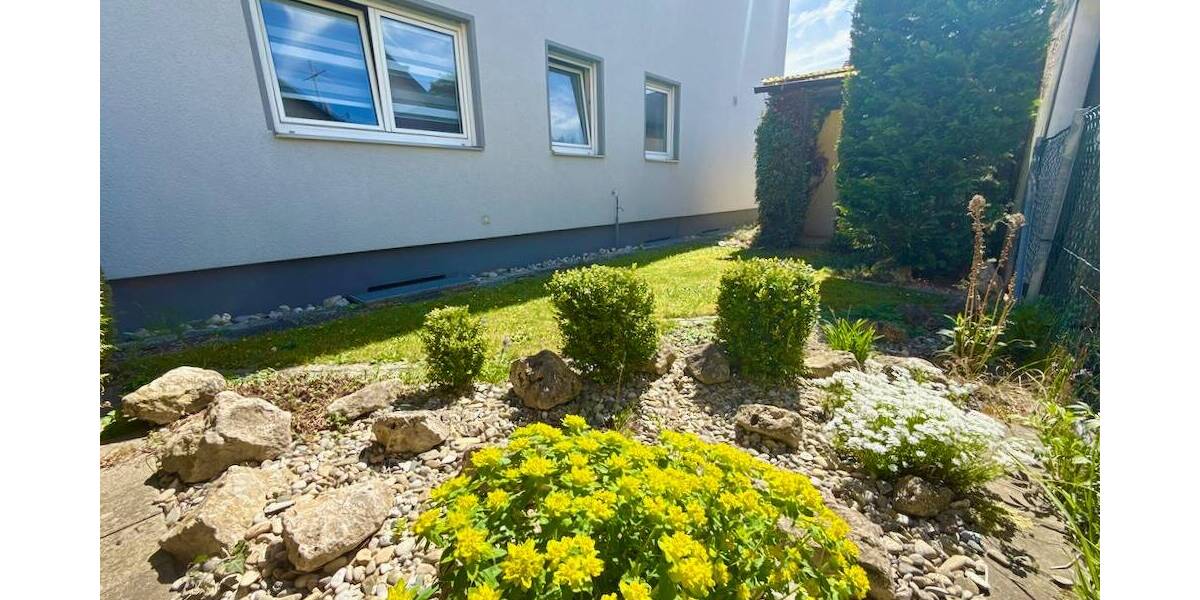 Terrassenwohnung Fürth Burgfarrnbach - 3 Zimmer, 80 m&sup2;, 379.000&euro; | Angebot:26596575