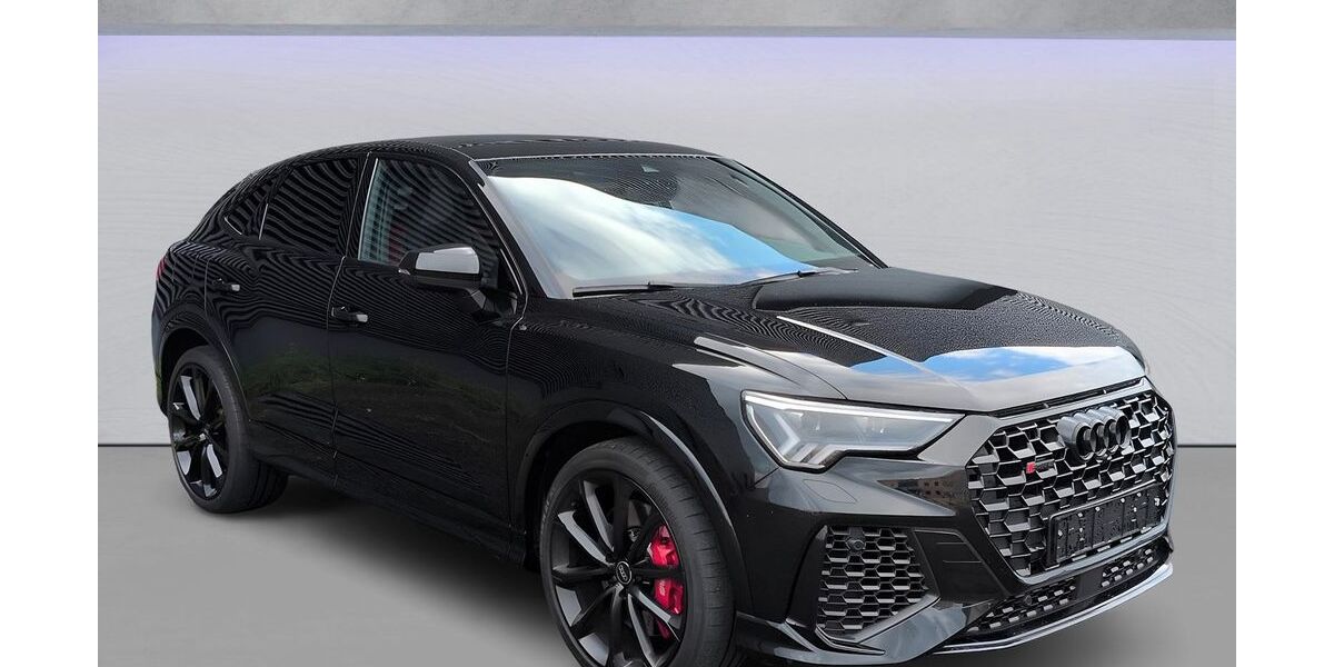 Audi RSQ3 52.865 km 54.870 &euro; Fürth 90763