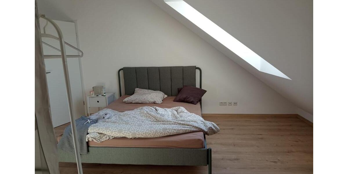 Dachgeschoßwohnung Herzogenaurach - 1 Zimmer, 44 m&sup2;, 690&euro; | Angebot:25793612