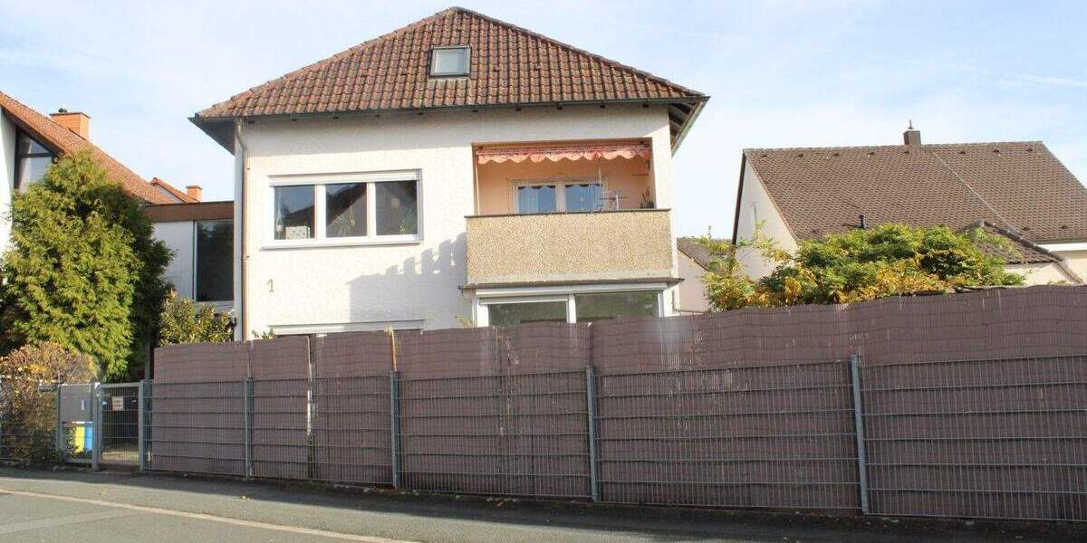 Mehrfamilienhaus, Wohnhaus Erlangen Alterlangen - 7 Zimmer, 218 m&sup2;, 899.795&euro; | Angebot:25687529